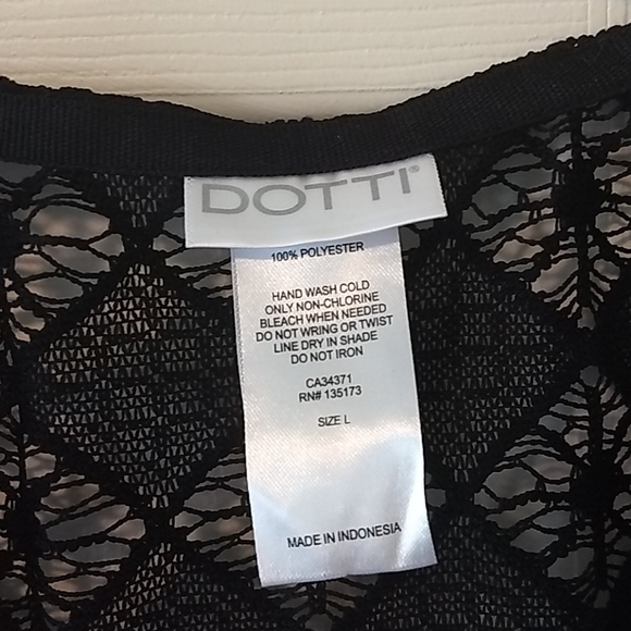 BOHO LACE NWOT Black BEACH COVER UP 🌞🌞 - Picture 2 of 5